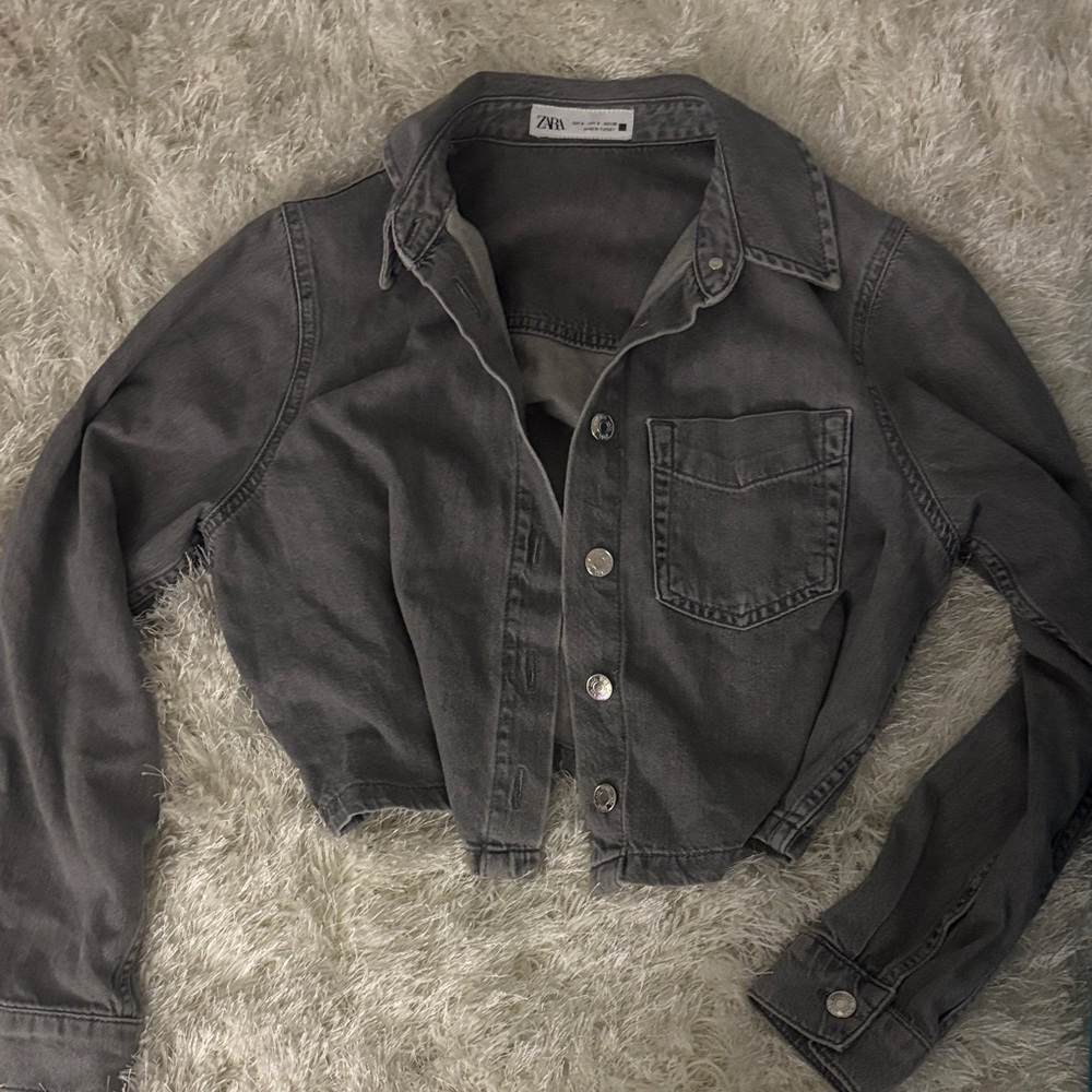 Zara Charcoal Button-Up Cropped Jacket